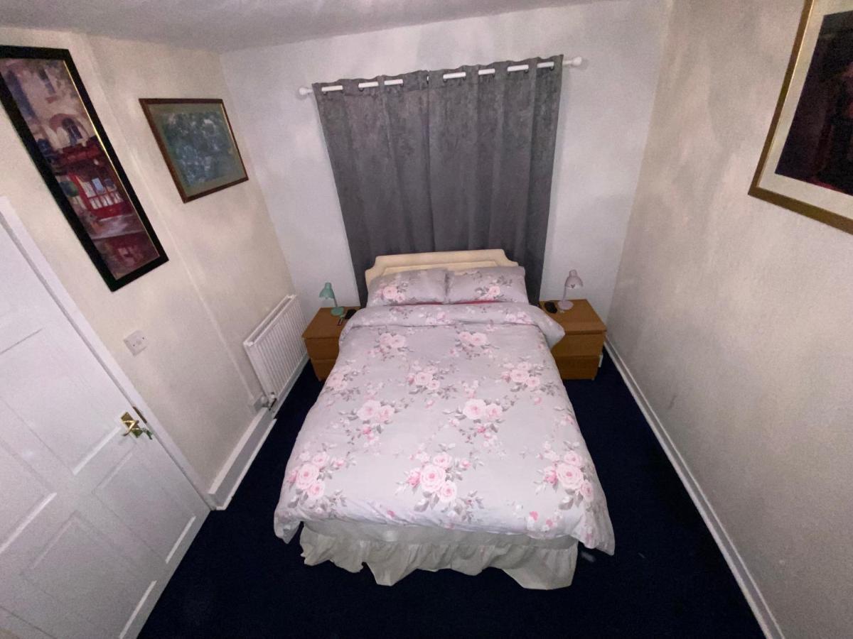 Homestay Private Lounge And Double